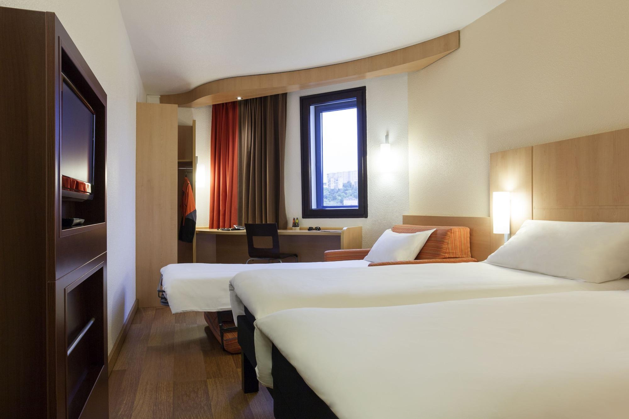 Ibis Strasbourg Centre Petite France Hotel Exterior photo
